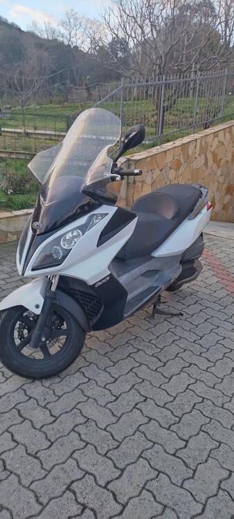 Kymco Downtown 300i (2009 - 17)