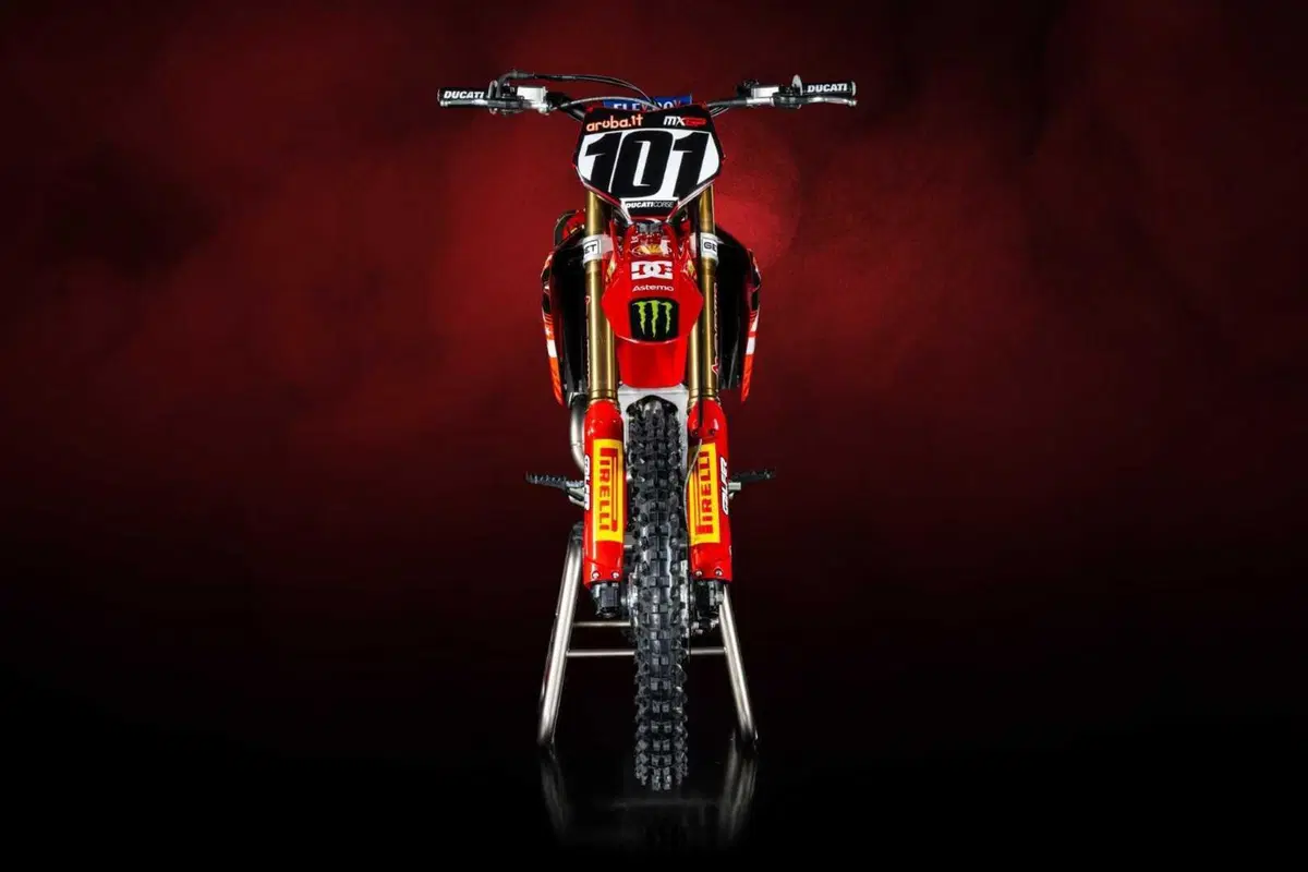 Aruba.it e Ducati. MXGP, Superbike, MotoE. Molto più che una programma non negoziabile (13)