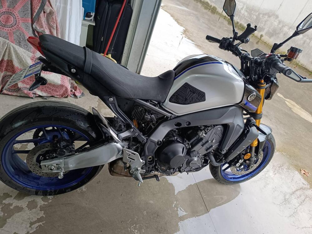 Yamaha MT-09 SP (2021 - 23) (4)