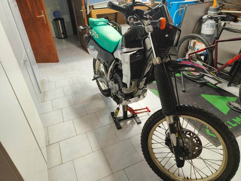 Kawasaki KLR 600 A  (2)