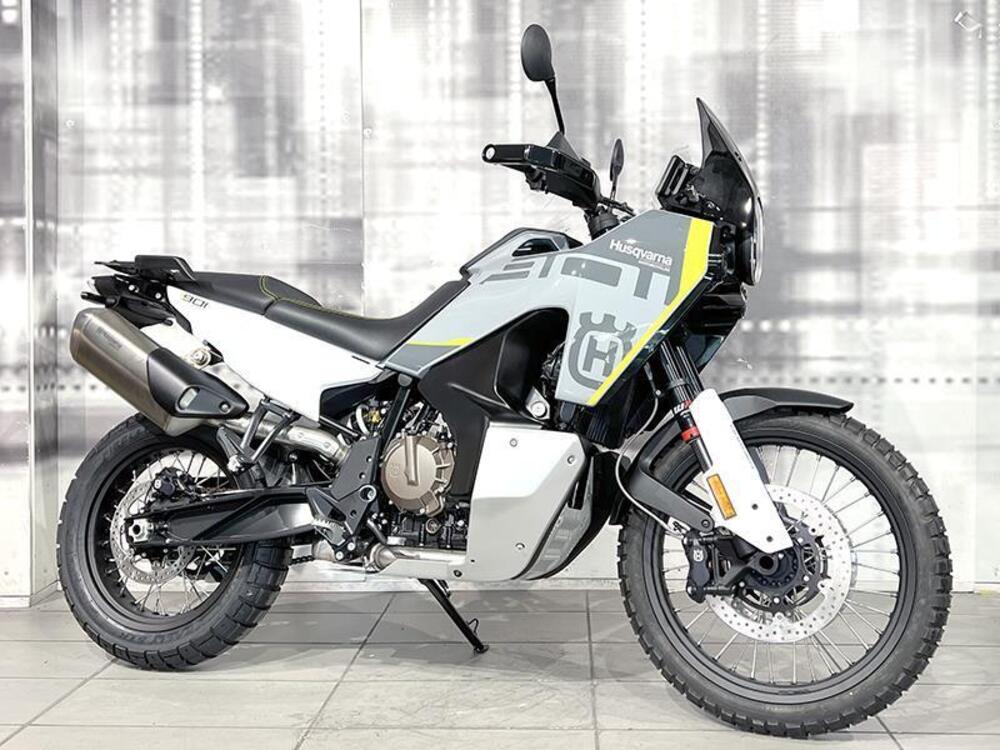 Husqvarna Norden 901 (2022 - 25)