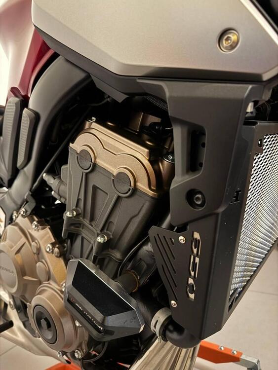 Honda CB 650 R (2021 - 23) (4)