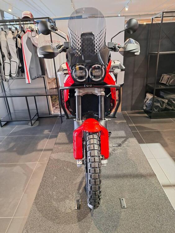 Ducati DesertX Discovery (2025) (3)