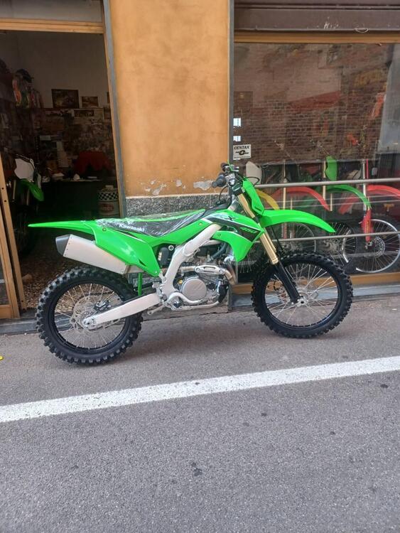 Kawasaki KX 450 F (2023) (3)