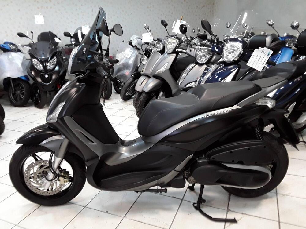 Piaggio Beverly 350 ABS (2016 - 20)