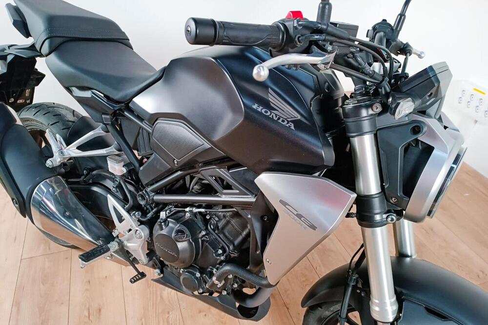 Honda CB 300 R (2018 - 19) (5)