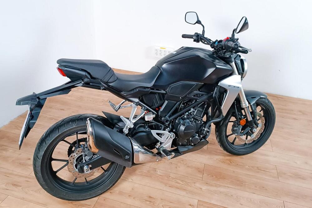 Honda CB 300 R (2018 - 19) (3)