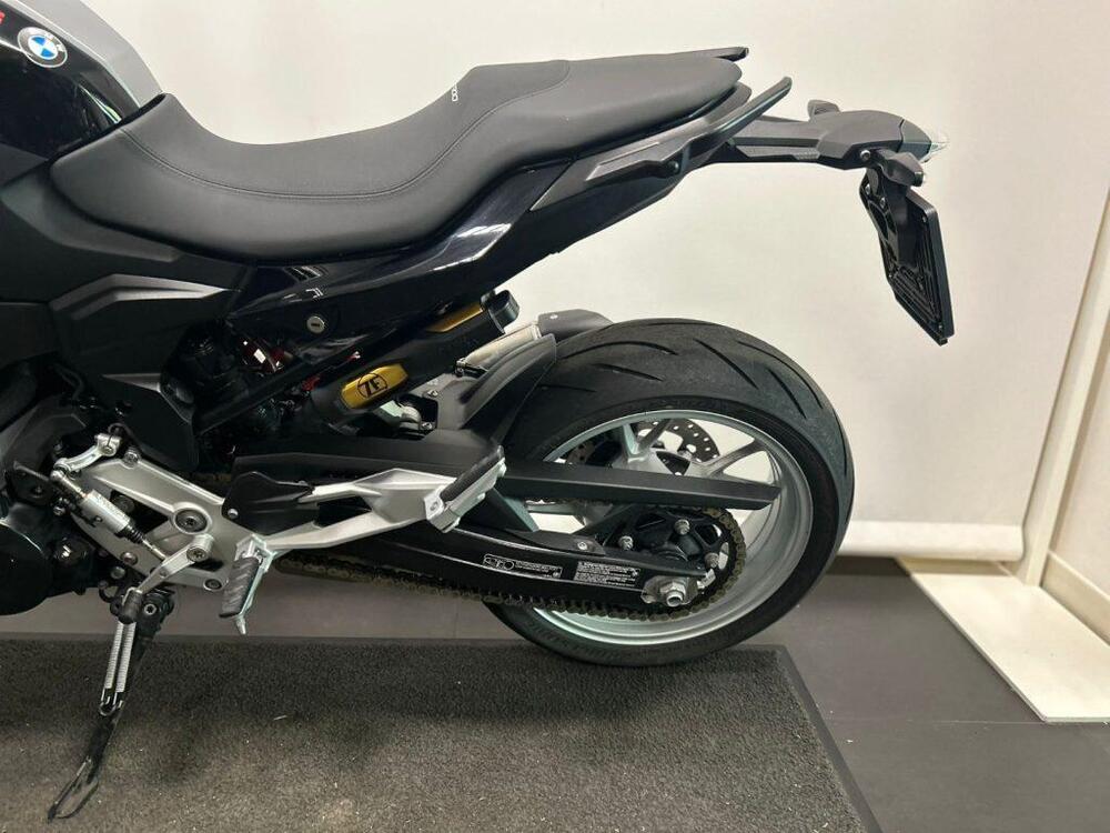 Bmw F 900 R (2021 - 24) (3)