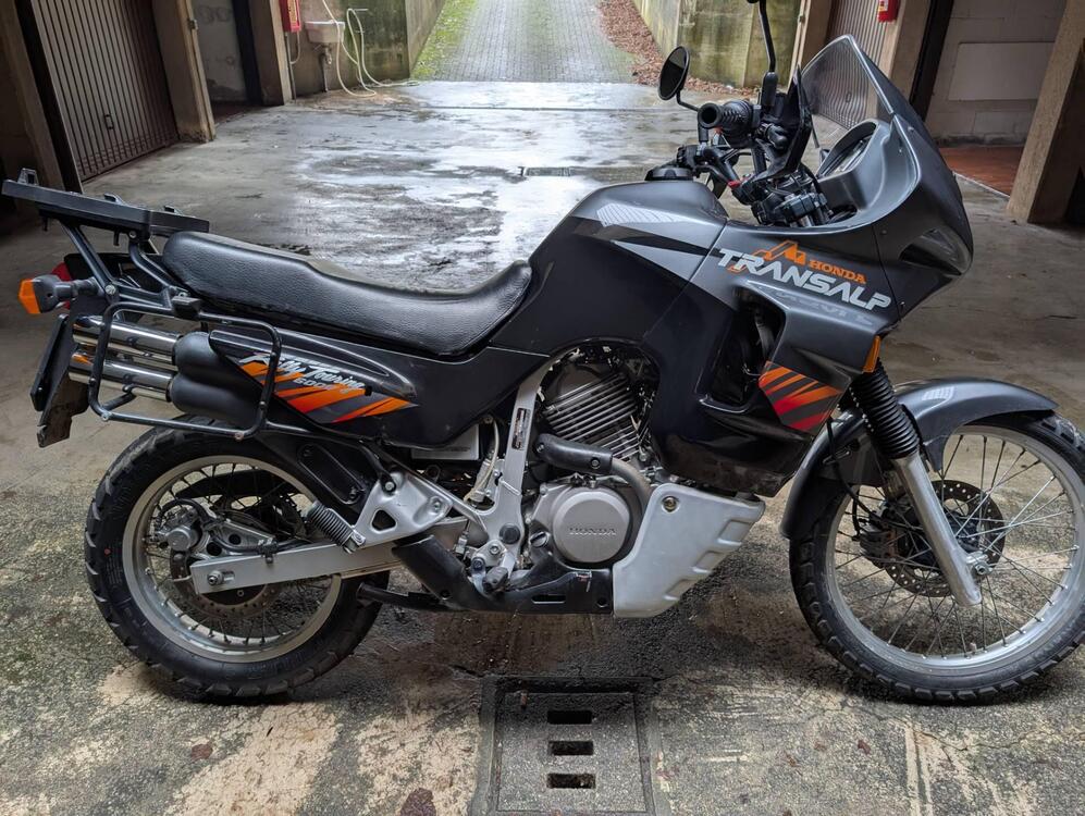 Honda Transalp XL 600V (1994 - 96) (2)