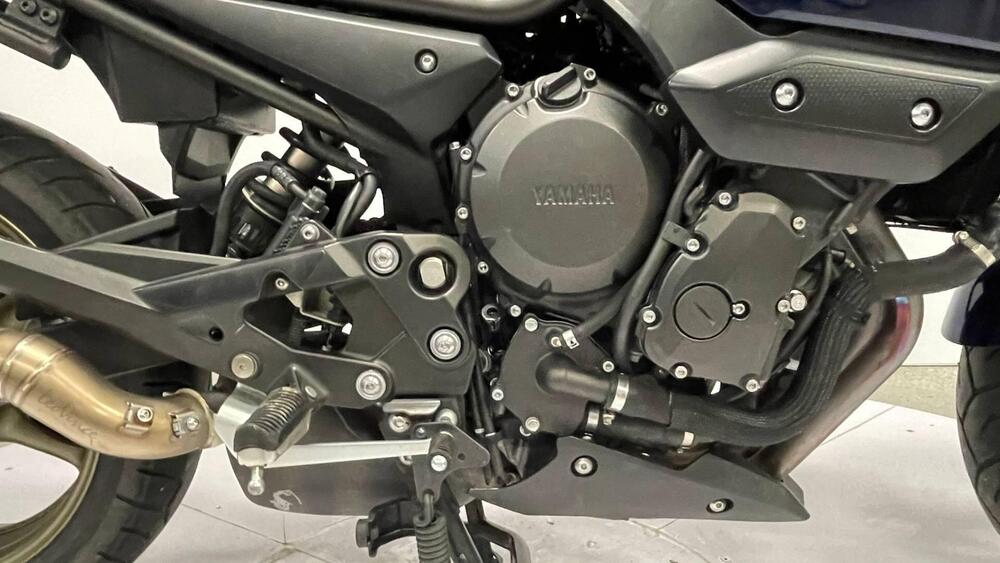 Yamaha XJ6 Diversion (2009 - 15) (4)