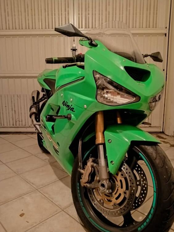 Kawasaki Ninja 600 ZX-6RR (2003 - 04)