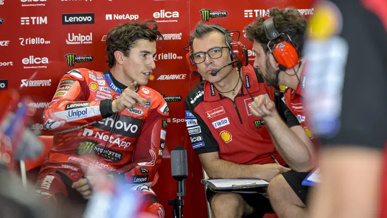 MotoGP 2025. Test di Thailandia. Marc Marquez, 1&deg;, spinge per il motore 2024: "Ducati &egrave; molto intelligente"