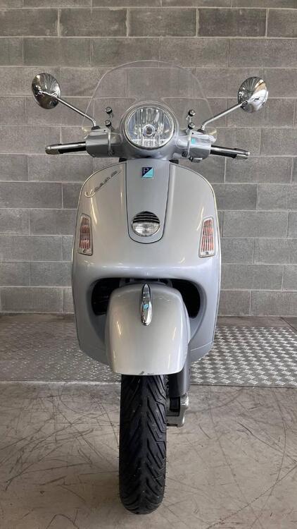 Vespa GTS 250 i.e. (4)