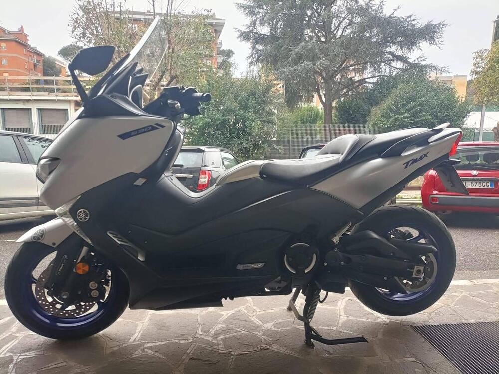 Yamaha T-Max 530 SX (2017 - 19) (4)