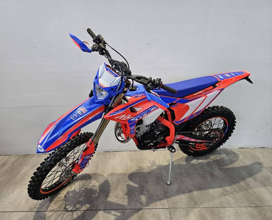 Betamotor RR 125 2T Enduro Race (2025) (2)