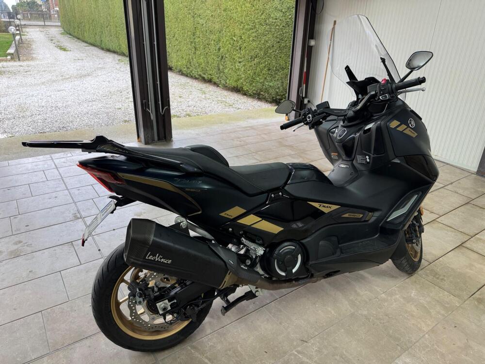 Yamaha T-Max 560 Tech Max (2022 - 24) (4)