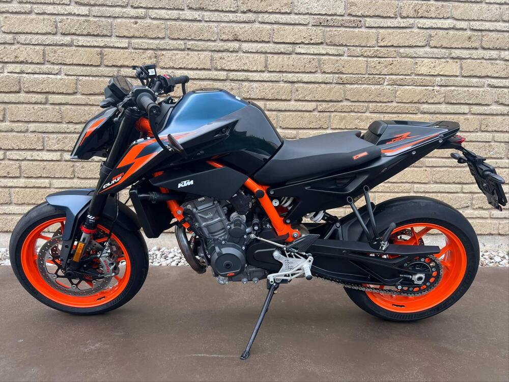 KTM 890 Duke R (2022 - 23) (3)