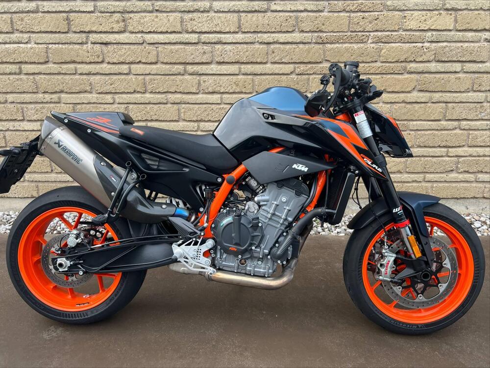 KTM 890 Duke R (2022 - 23) (2)