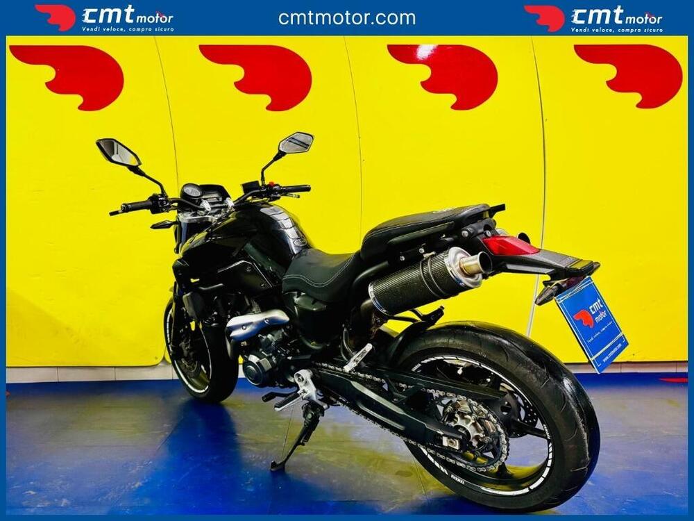 Yamaha MT-03 (2006 - 14) (4)