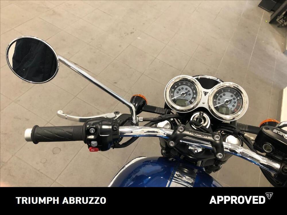 Triumph Bonneville T100 Chrome Edition (2023) (4)