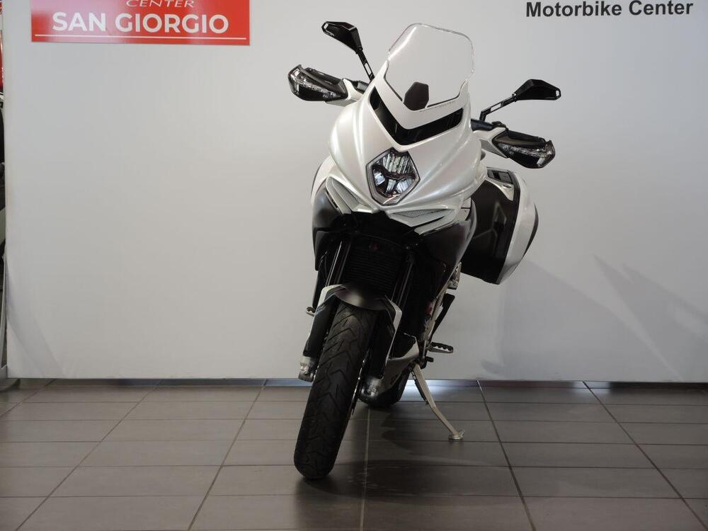 MV Agusta Turismo Veloce 800 Lusso (2014 - 16) (3)