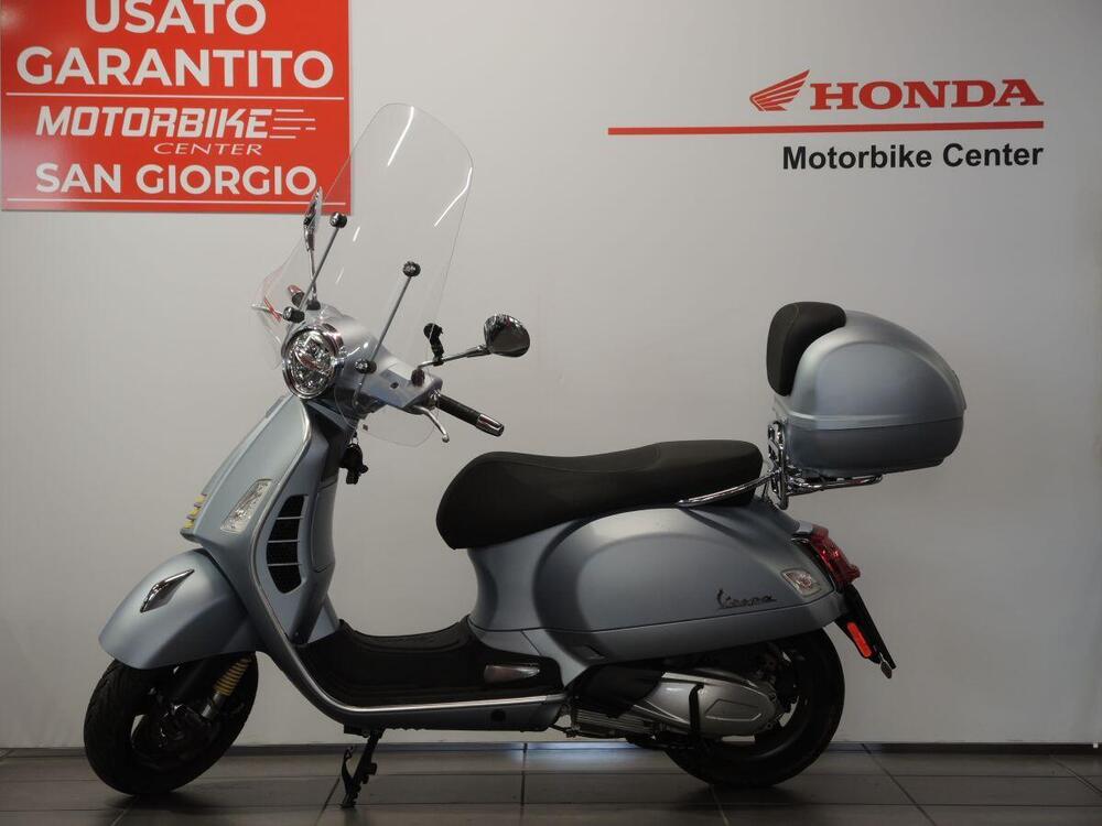 Vespa GTS 300 Super Hpe (2021 - 22)