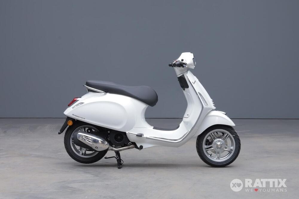 Piaggio Vespa 125 Primavera (4)