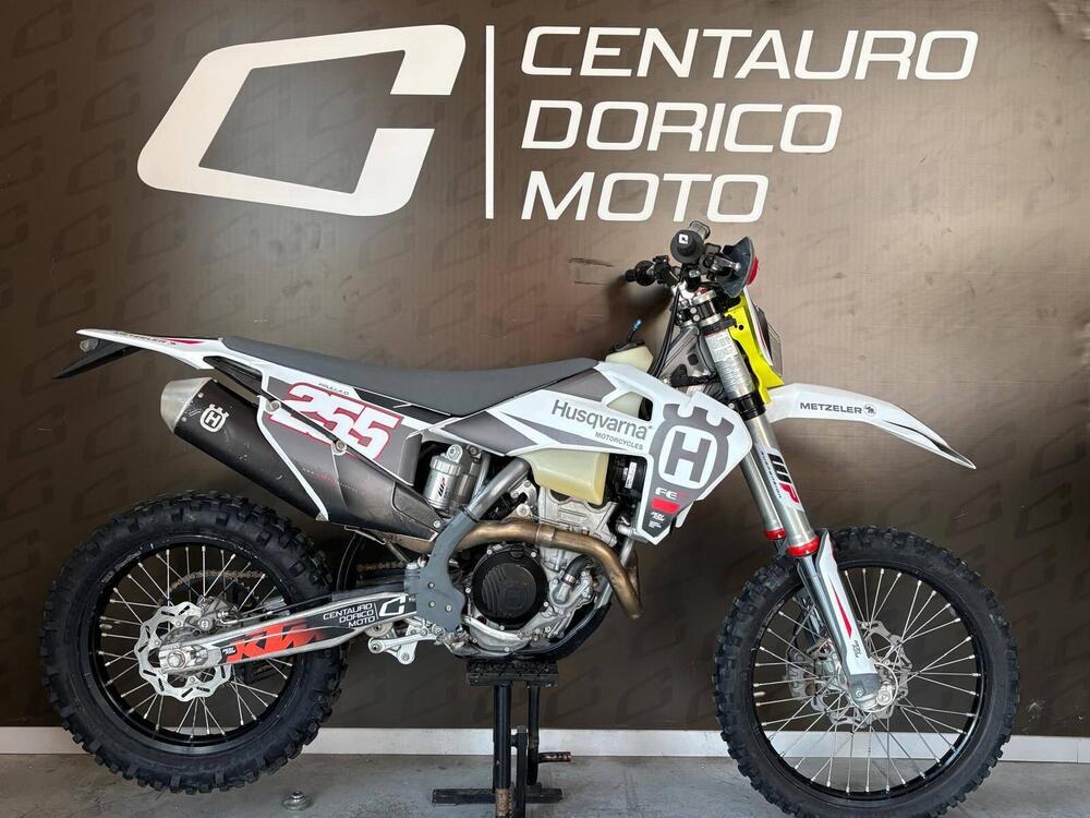 Husqvarna FE 250 (2021)