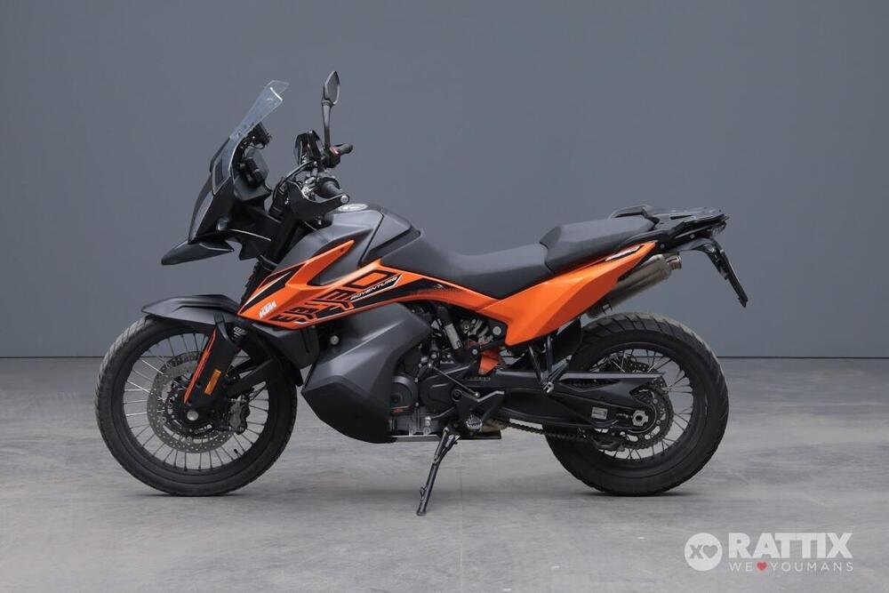 KTM 890 Adventure (2022) (3)