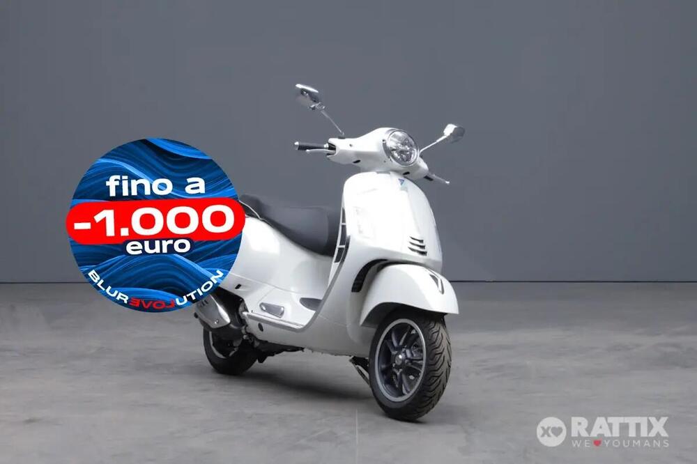 Vespa GTS 300 Super Hpe (2021 - 22)