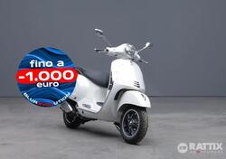 Vespa GTS 300 Super Hpe (2021 - 22) nuova