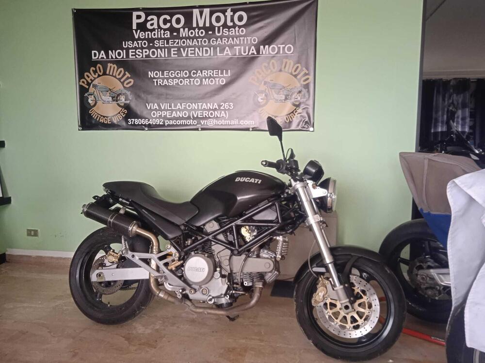 Ducati Monster 750  City Dark (1999 - 02) (2)