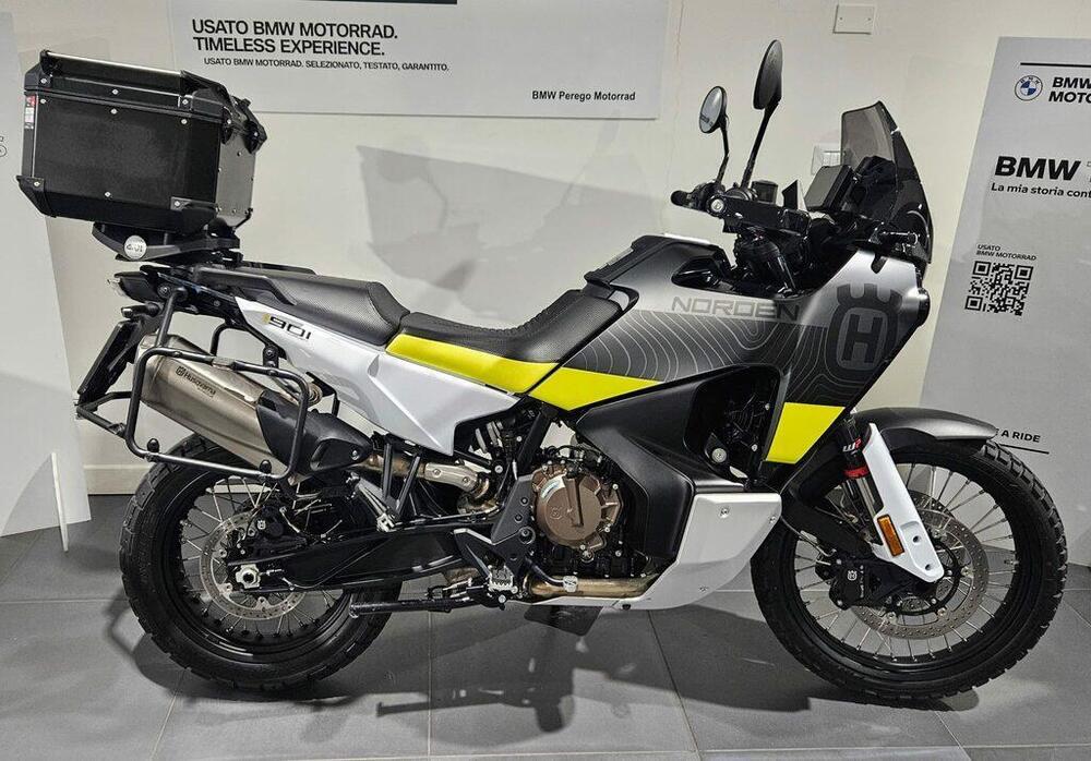 Husqvarna Norden 901 (2022 - 25)