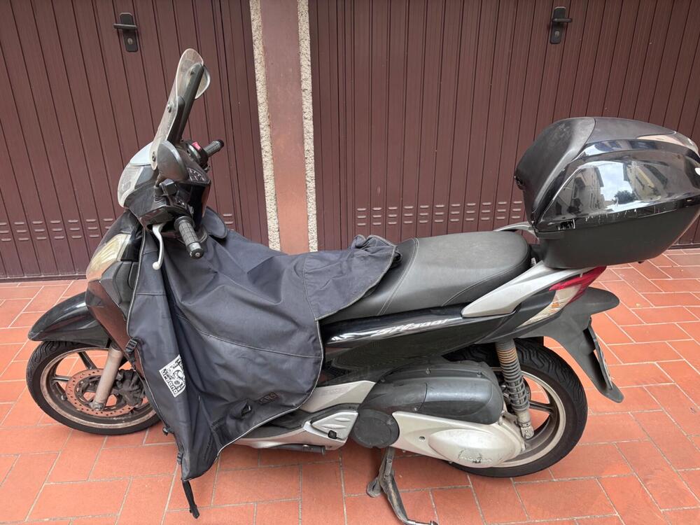 Honda SH 300 i ABS (2013 - 14) (3)