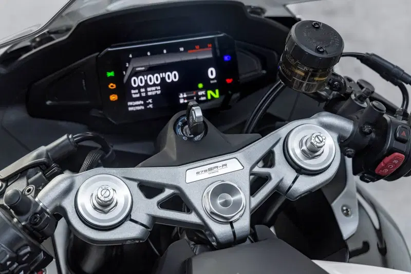 CFMOTO 675SR-R (2025 - 26) (2)