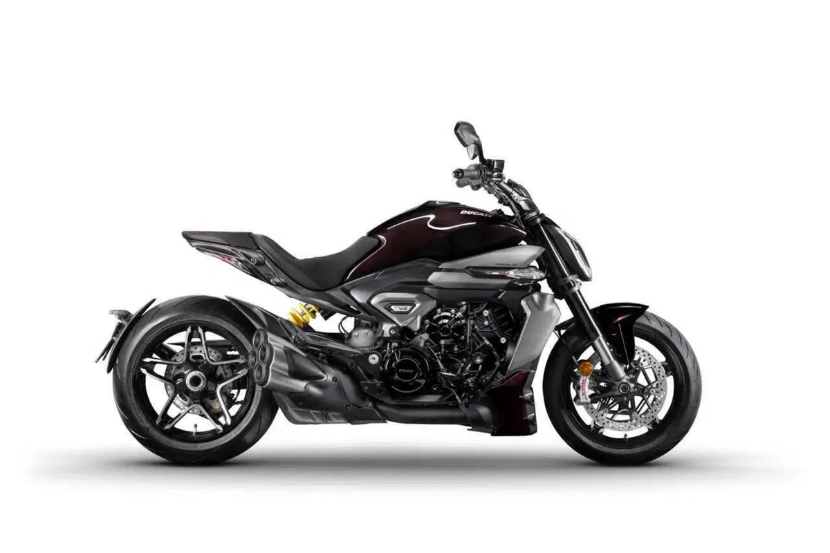 Ducati XDiavel V4: la muscle cruiser si evolve (6)