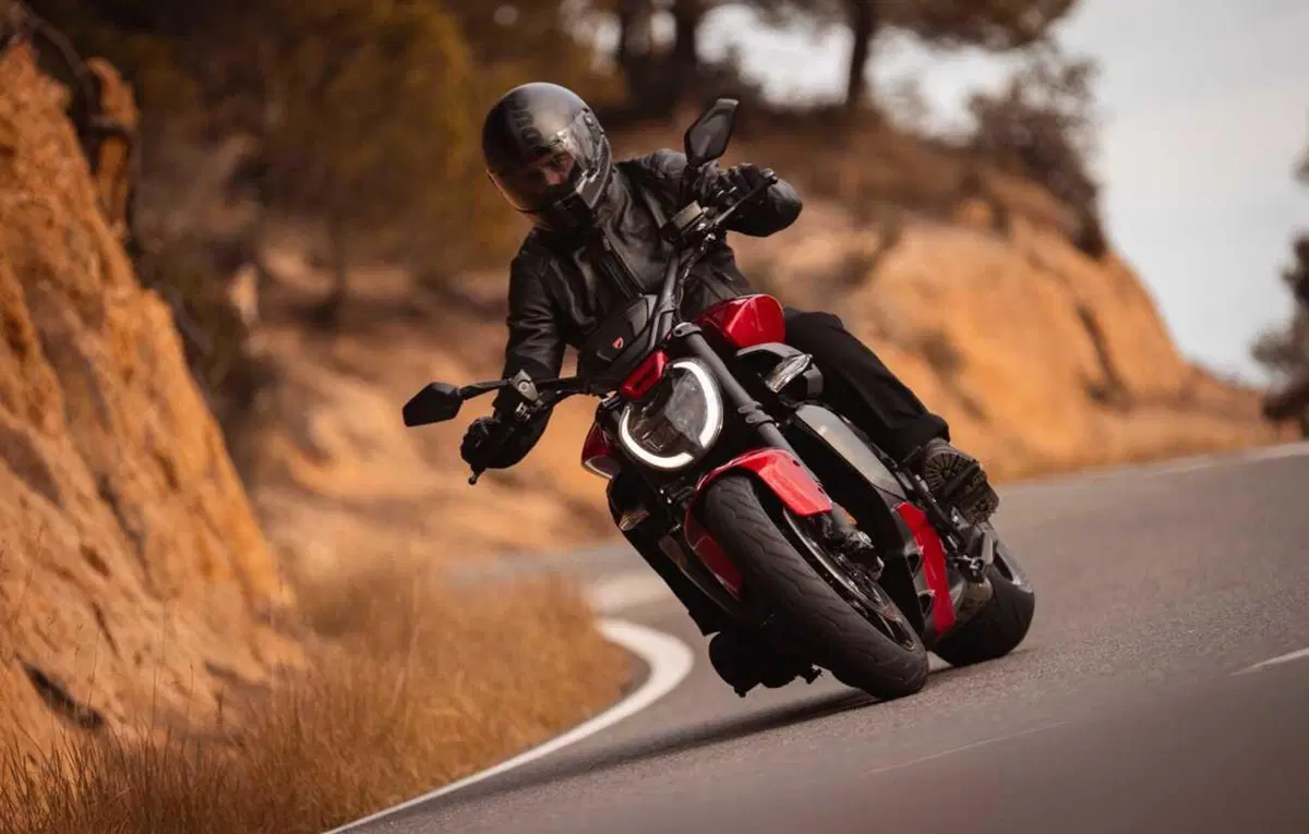 Ducati XDiavel V4: la muscle cruiser si evolve (5)