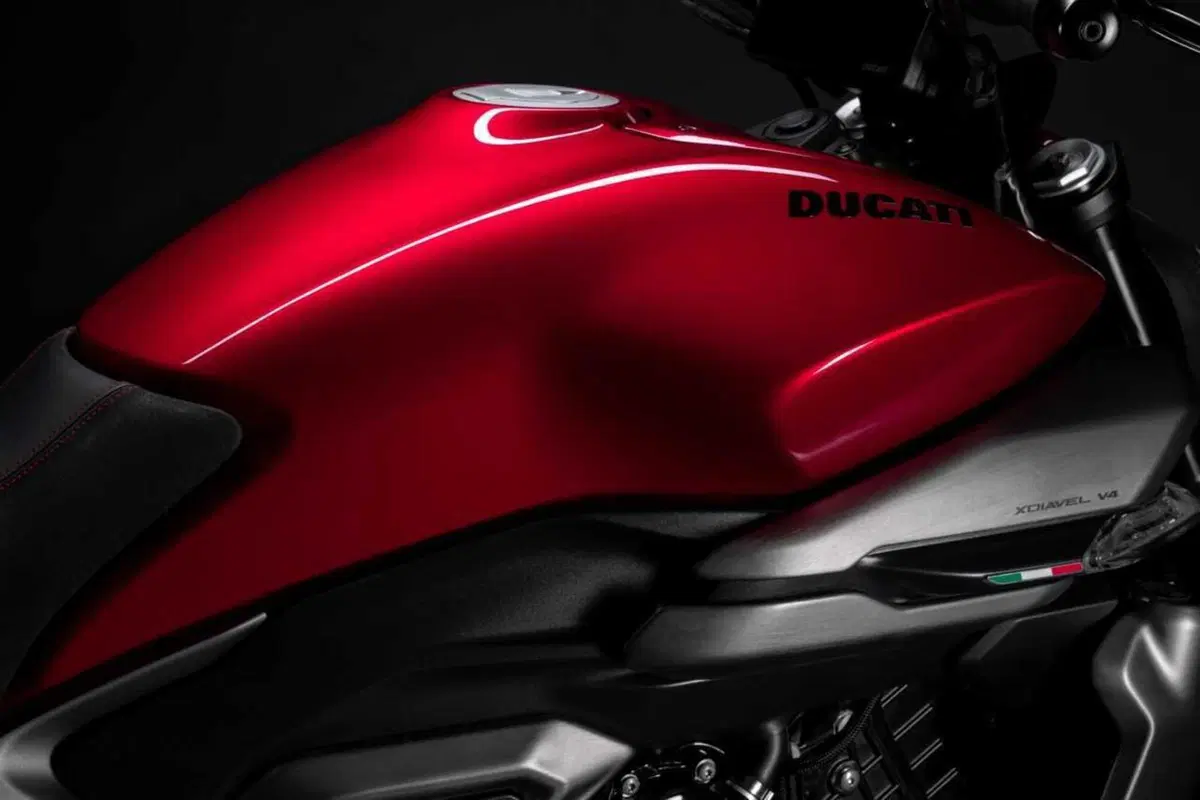 Ducati XDiavel V4: la muscle cruiser si evolve (3)