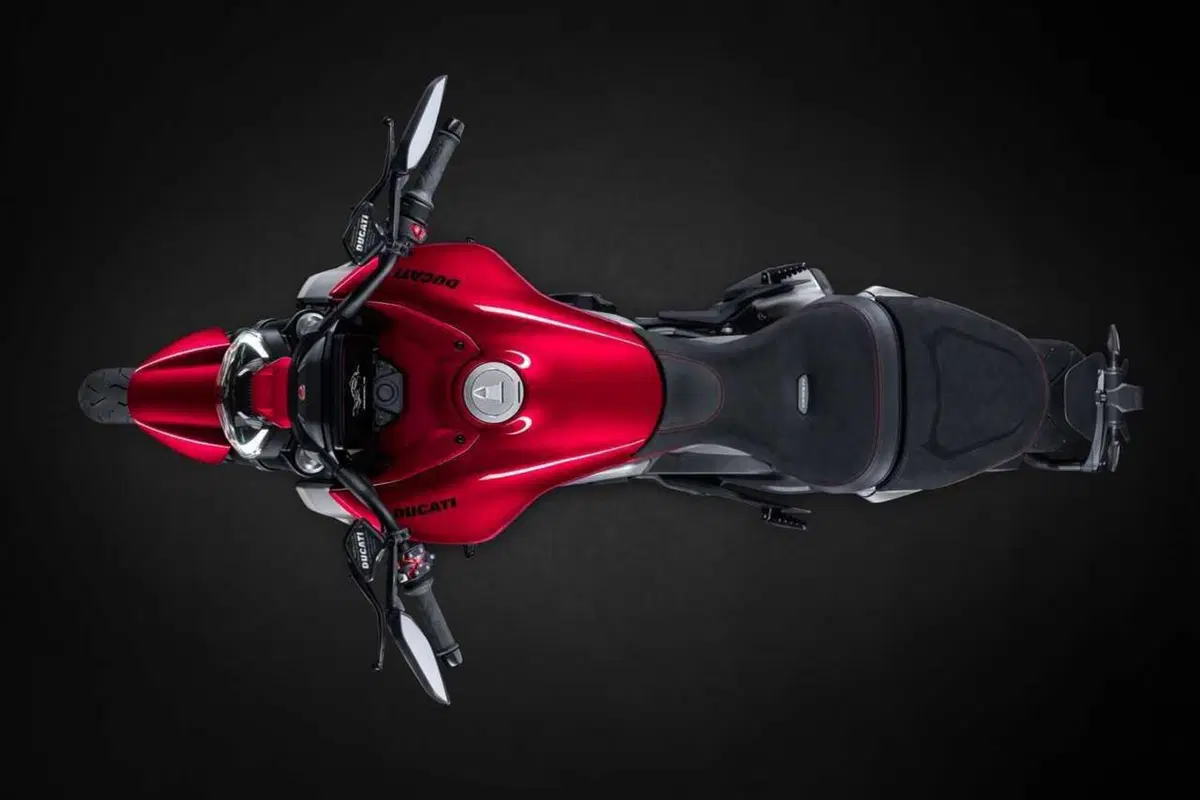 Ducati XDiavel V4: la muscle cruiser si evolve (6)