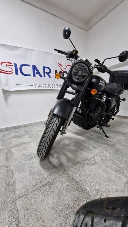 Royal Enfield Classic 350 (2021 - 25) (4)