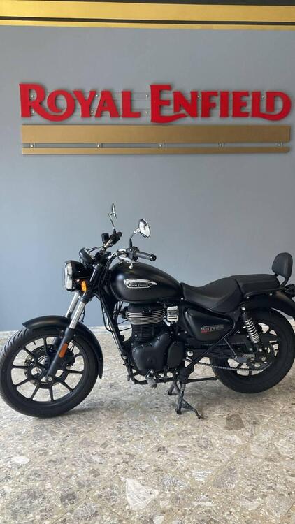 Royal Enfield Meteor 350 Fireball (2021 - 25)