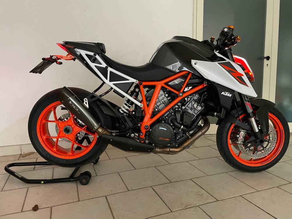 KTM 1290 Super Duke R ABS (2017 - 18) (3)