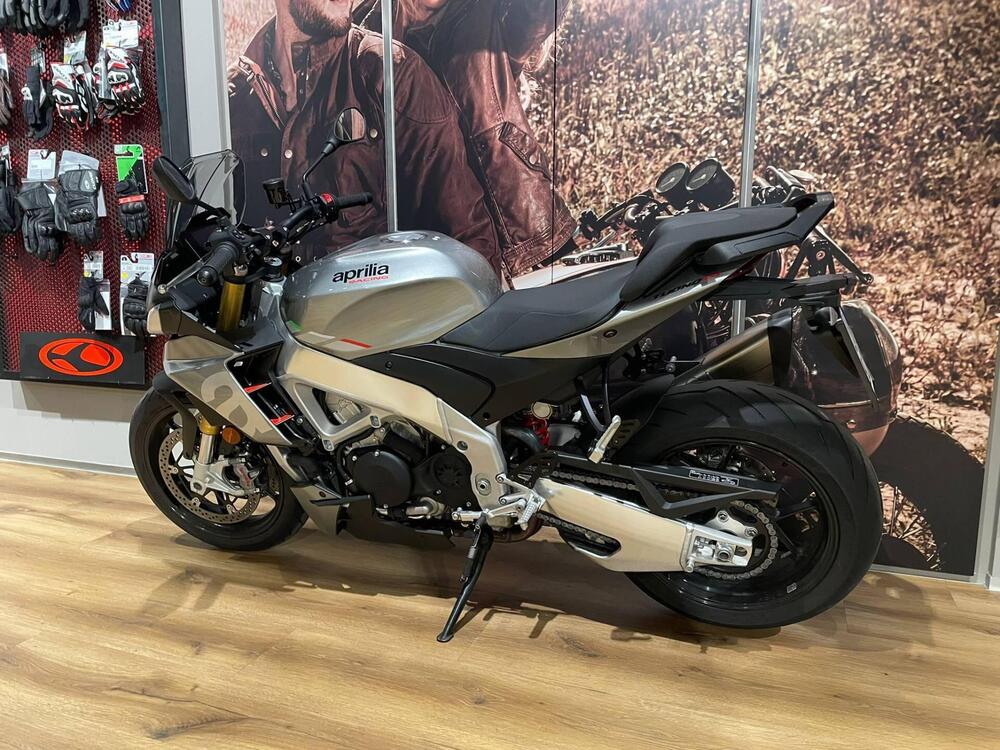 Aprilia Tuono 1100 V4 (2021 - 24) (4)