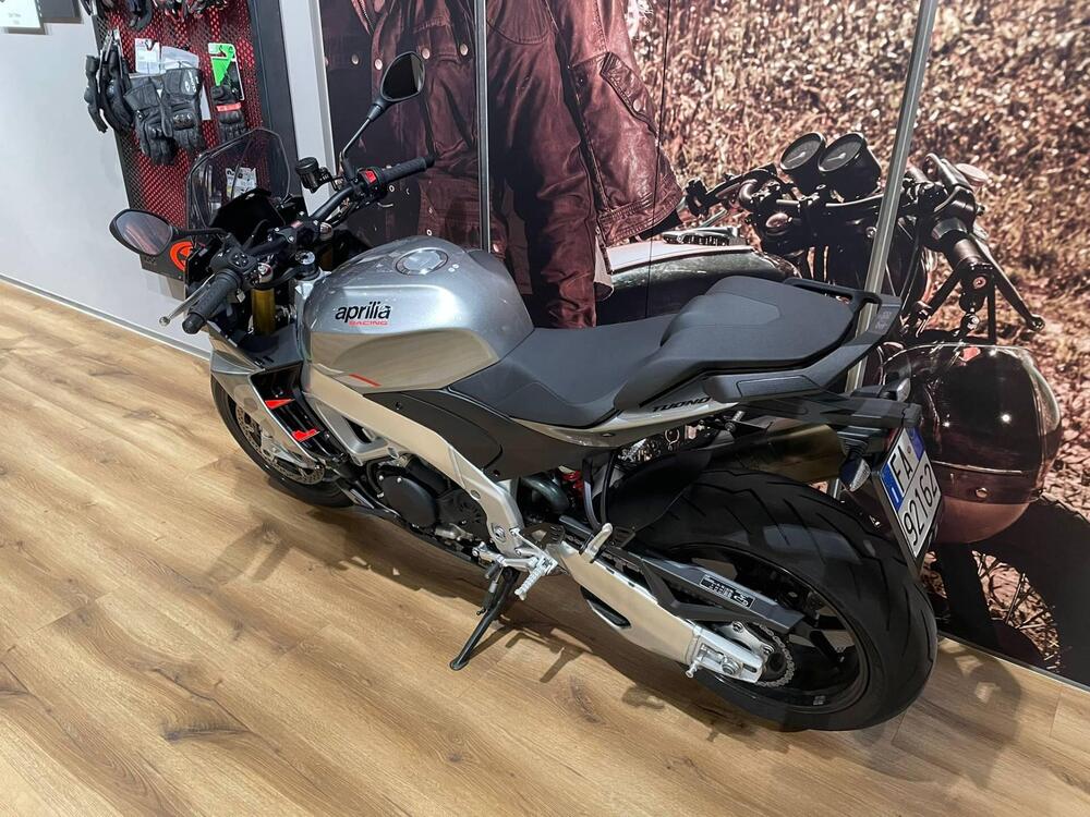 Aprilia Tuono 1100 V4 (2021 - 24) (5)