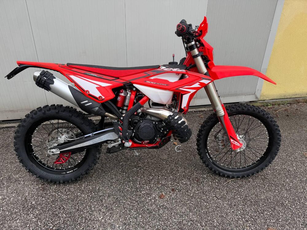 Betamotor RR 300 2T Enduro (2024) (3)