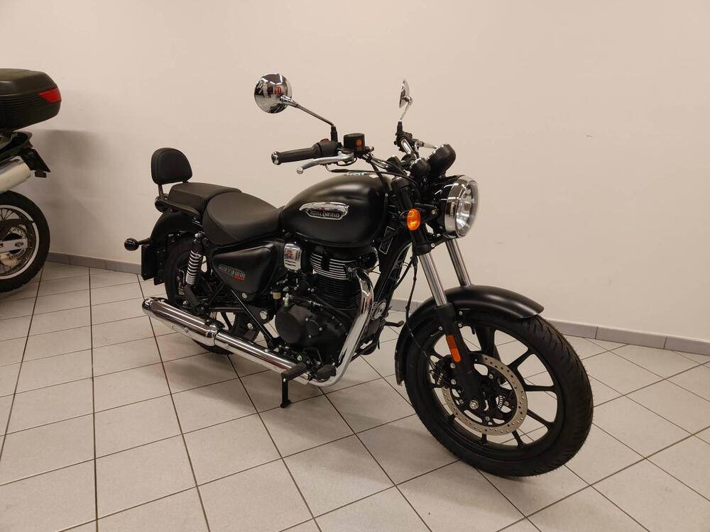 Royal Enfield Meteor 350 Stellar (2021 - 25) (2)