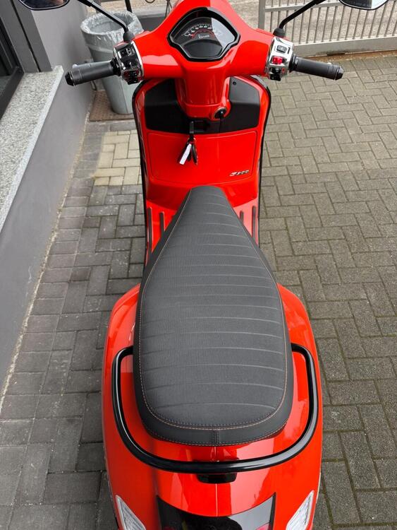 Vespa GTS 300 Super Sport (2023 - 24) (5)