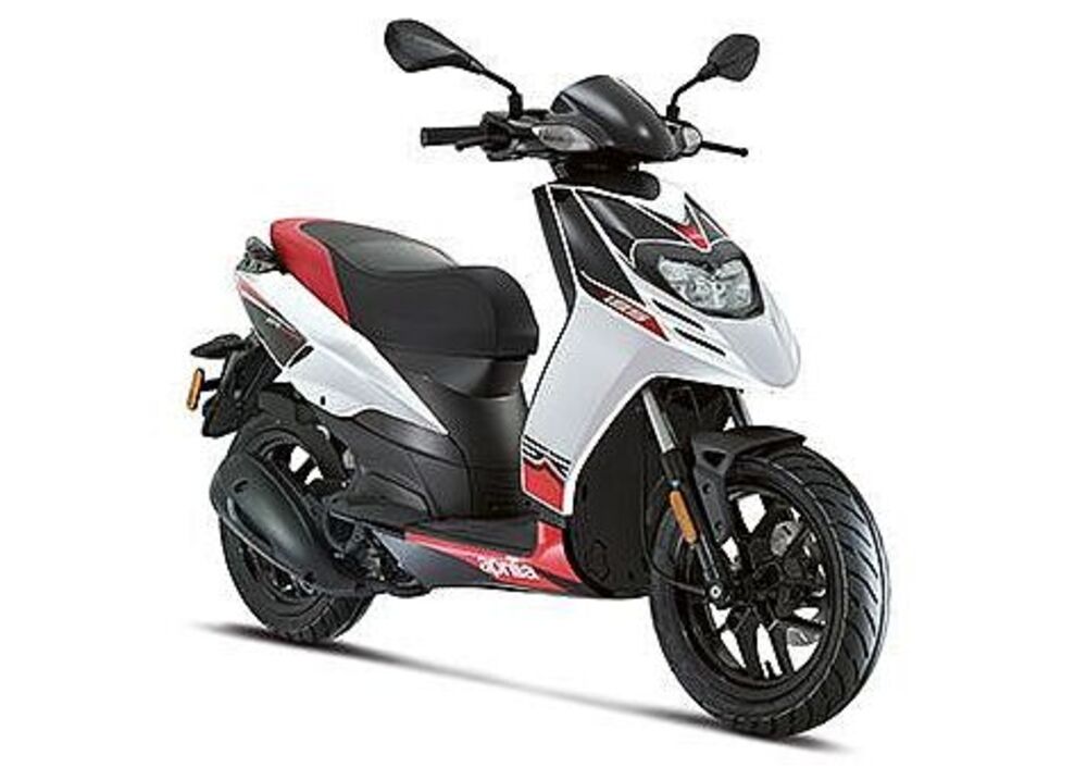 Aprilia SR 125 Motard (2012 - 16) (4)