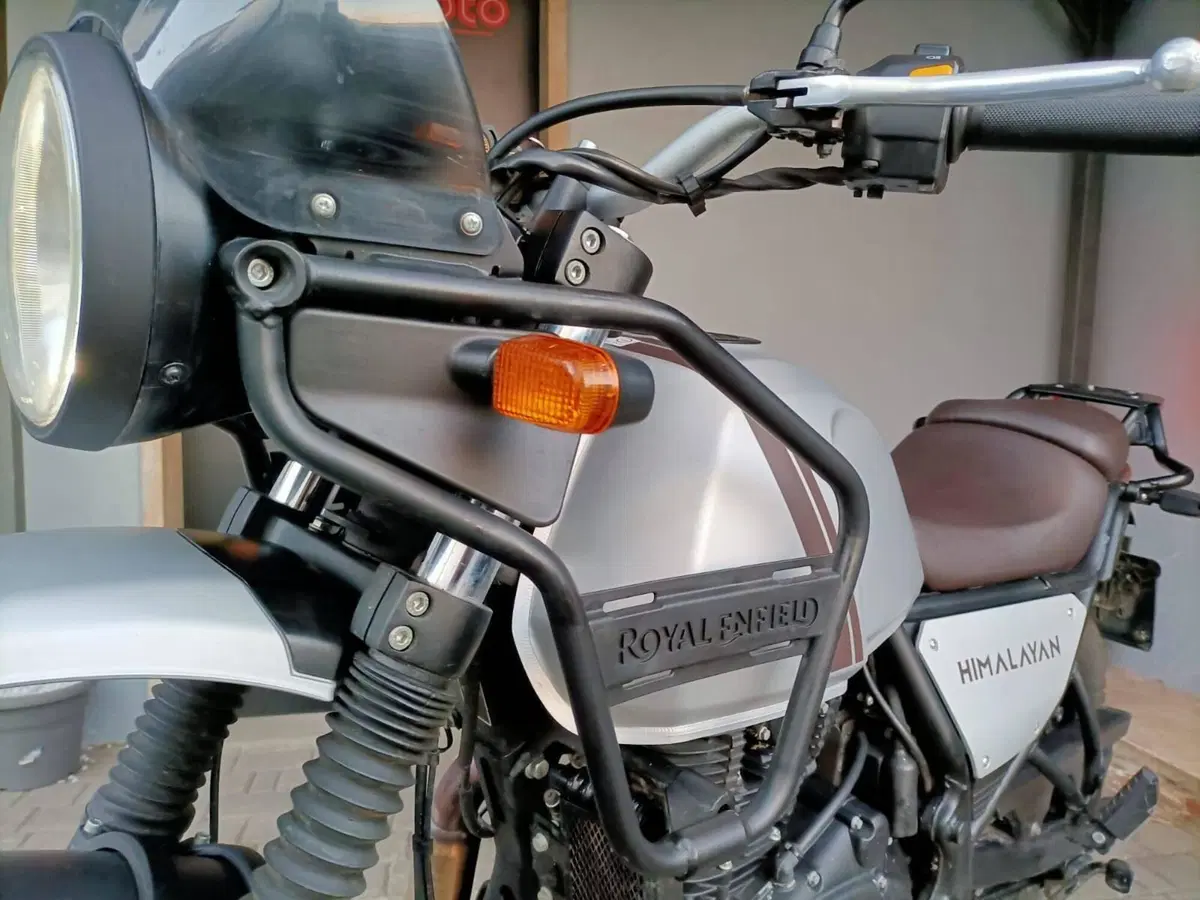Royal Enfield Himalayan 411 (2021 - 24) (4)