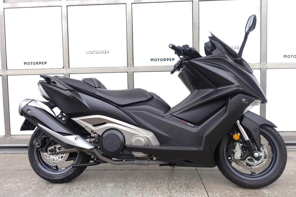 Kymco AK 550 (2017 - 19) (2)